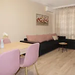 Apartment Elimar *
